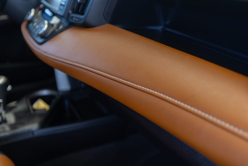 2017 TOYOTA RAV4 PLATIMU - TOY564094