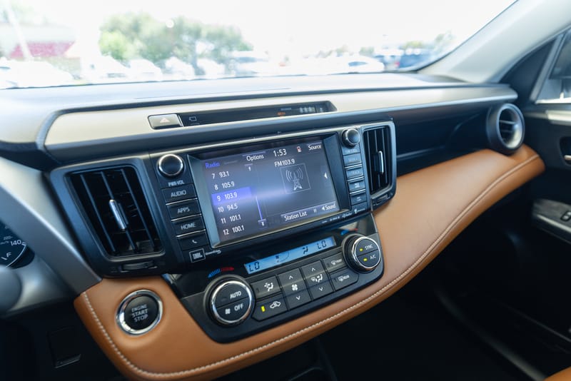 2017 TOYOTA RAV4 PLATIMU - TOY564094