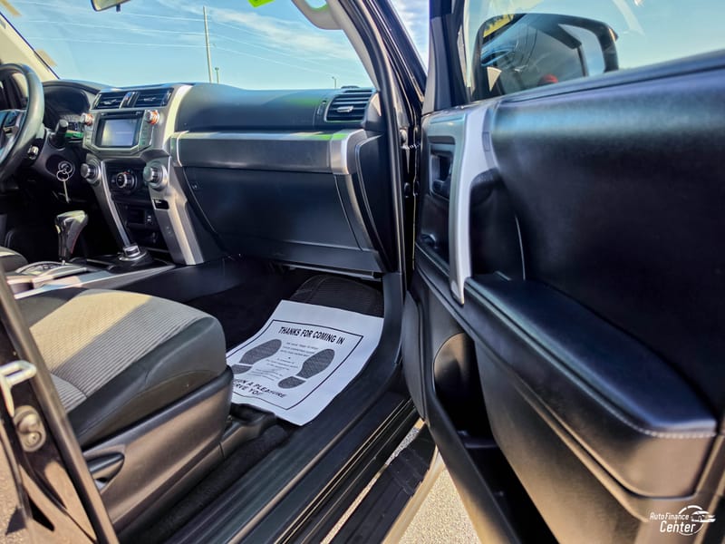 2018 TOYOTA 4RUNNER SR5 - TOY595884C