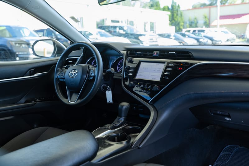 2018 TOYOTA CAMRY LE - TOY602517B
