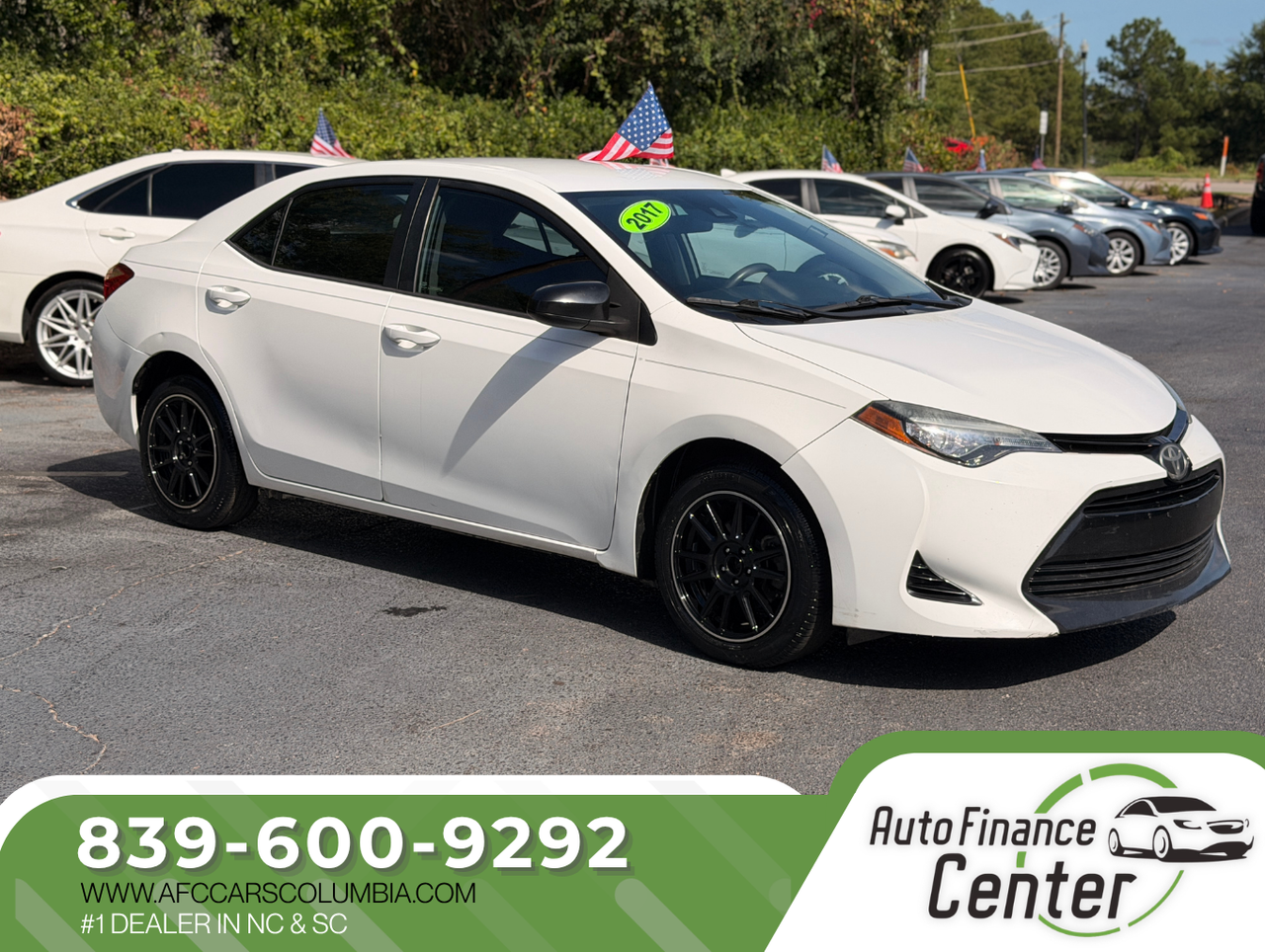 2017 TOYOTA COROLLA SE - TOY607983B — photo 1 of 13