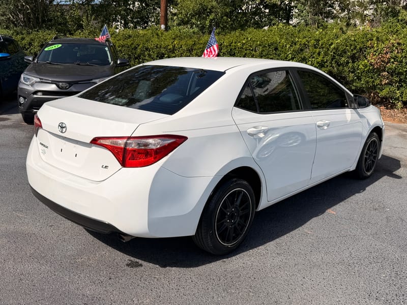 2017 TOYOTA COROLLA SE - TOY607983B
