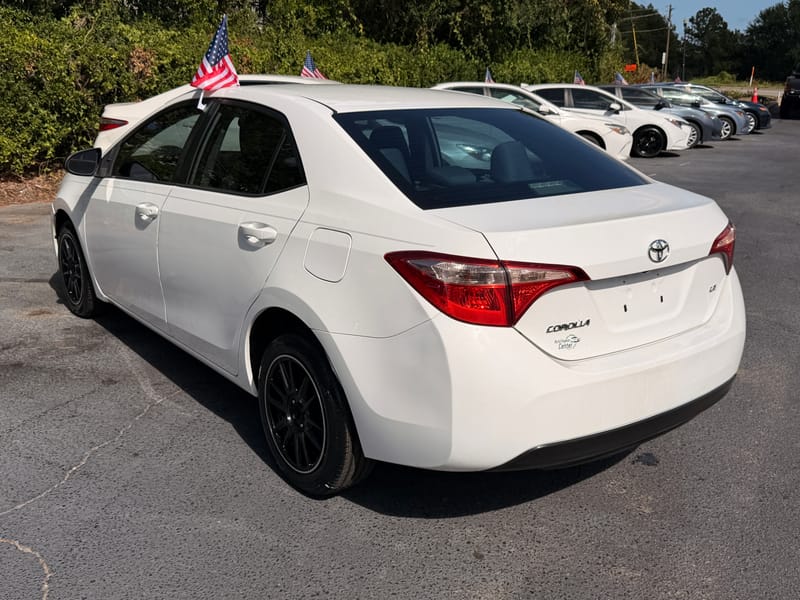 2017 TOYOTA COROLLA SE - TOY607983B