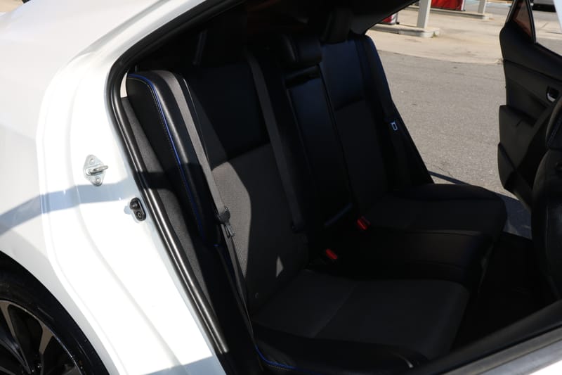 2017 TOYOTA COROLLA SE - TOY620891B