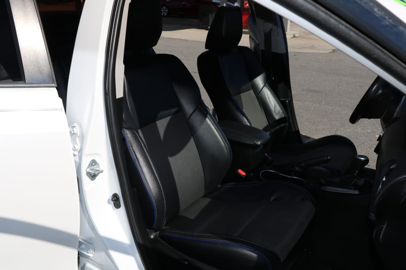 2017 TOYOTA COROLLA SE - TOY620891B