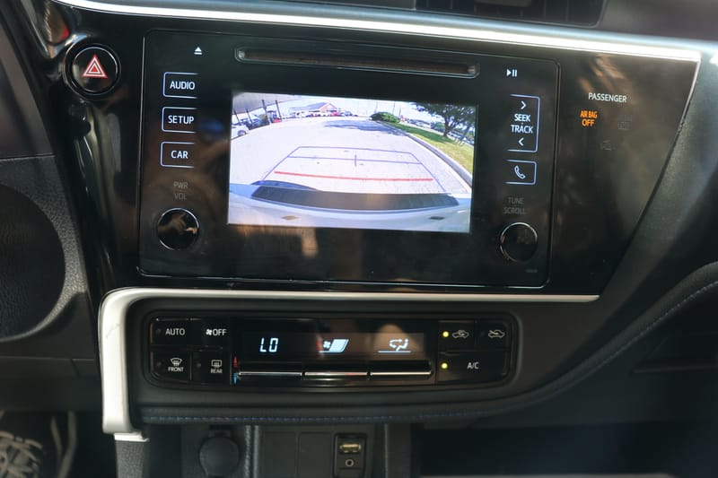 2017 TOYOTA COROLLA SE - TOY627971B
