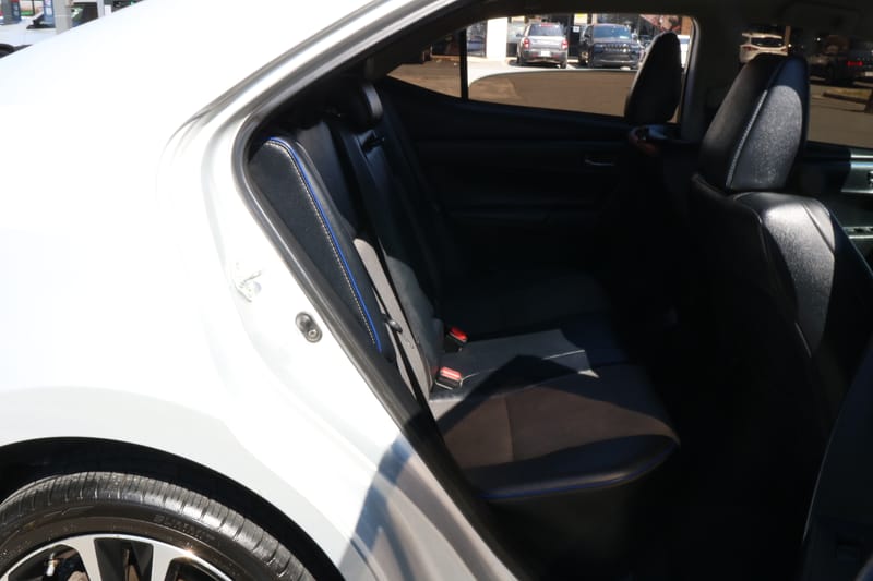 2017 TOYOTA COROLLA SE - TOY627971B