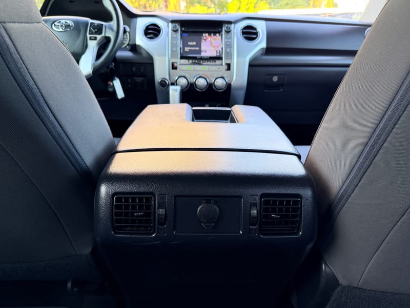 2017 TOYOTA TUNDRA SR5 - TOY660000