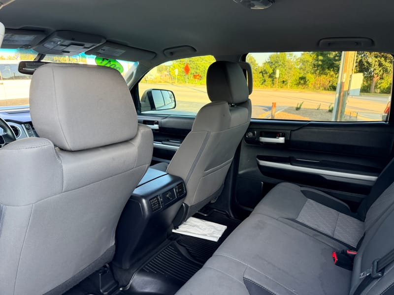 2017 TOYOTA TUNDRA SR5 - TOY660000
