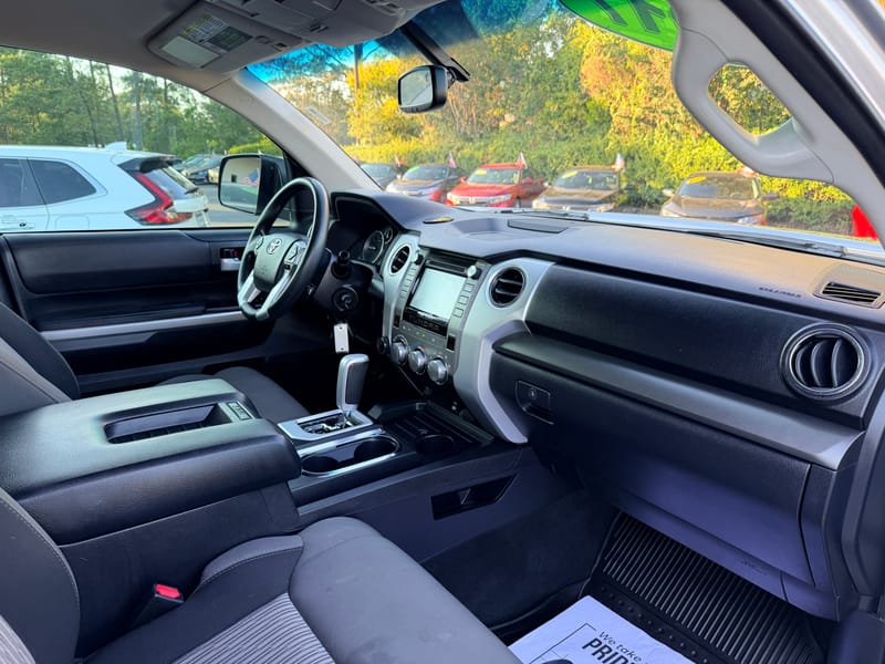 2017 TOYOTA TUNDRA SR5 - TOY660000
