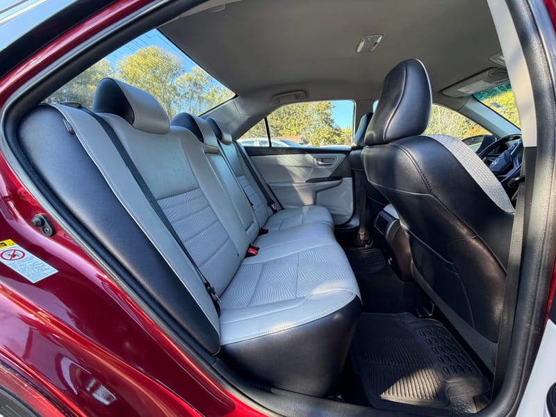 2017 TOYOTA CAMRY SE - TOY662606