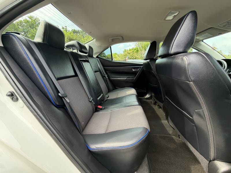 2017 TOYOTA COROLLA SE - TOY672593B