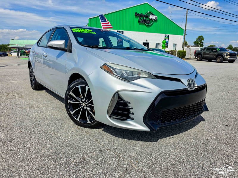 2017 TOYOTA COROLLA SE - TOY688986B