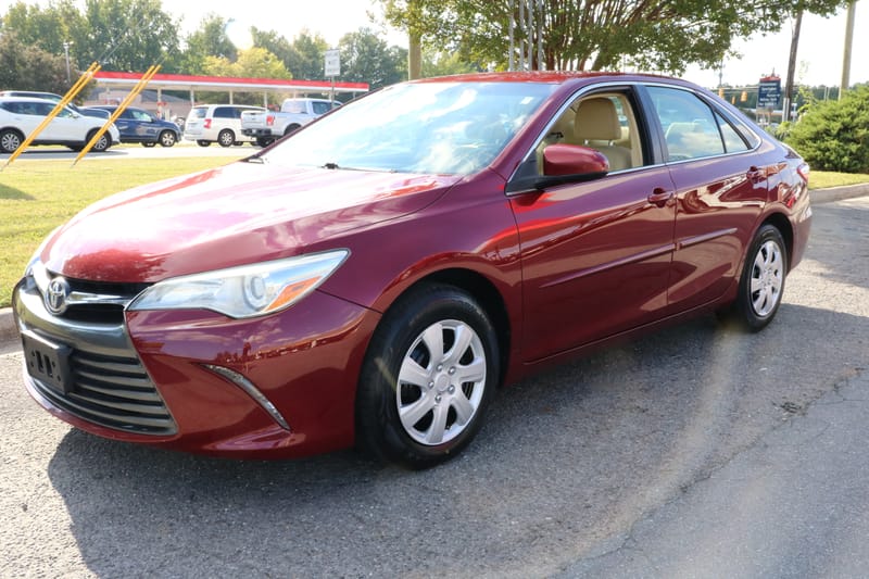 2017 TOYOTA CAMRY LE - TOY690146B