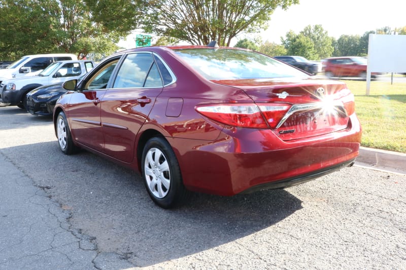 2017 TOYOTA CAMRY LE - TOY690146B