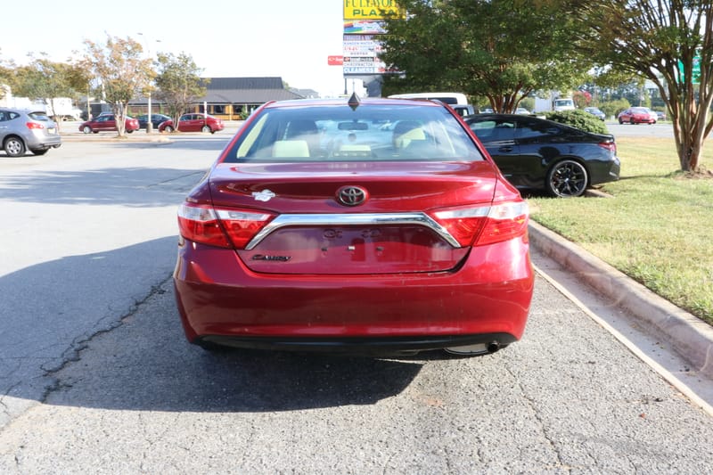 2017 TOYOTA CAMRY LE - TOY690146B