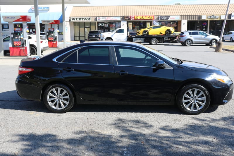 2017 TOYOTA CAMRY XLE - TOY703139