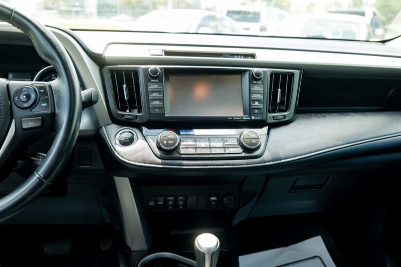 2018 TOYOTA RAV4 LIMITED - TOY710091