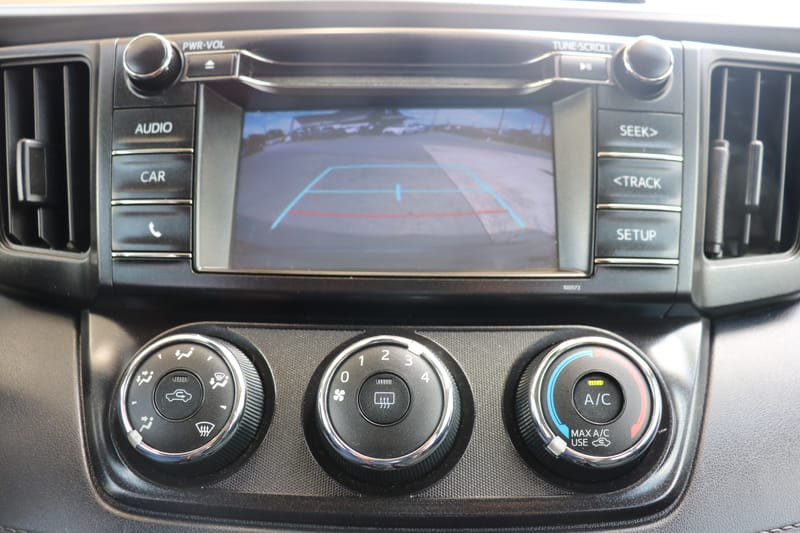 2017 TOYOTA RAV4 LE - TOY719884B
