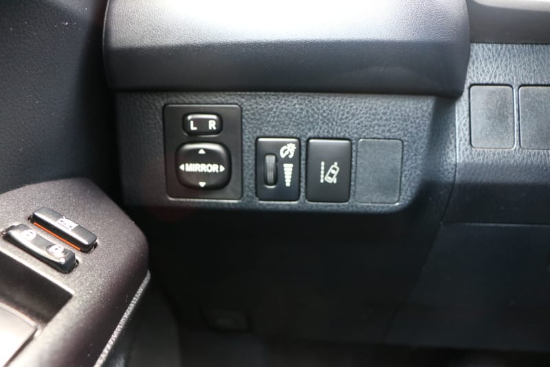 2017 TOYOTA RAV4 LE - TOY719884B