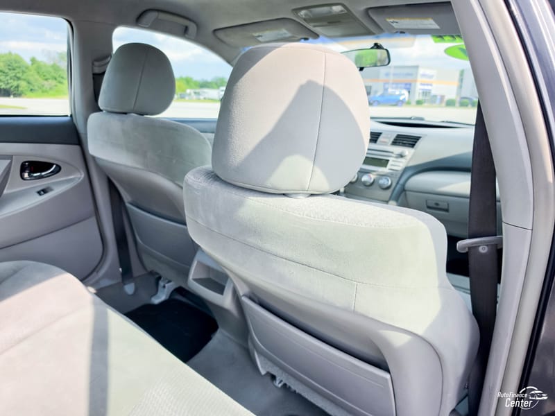 2011 TOYOTA CAMRY LE - TOY720500D