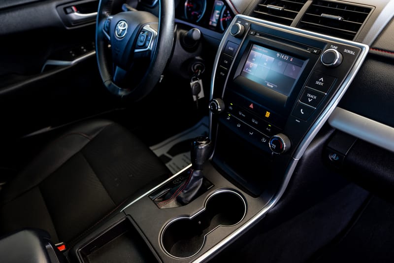 2017 TOYOTA CAMRY SE - TOY724188