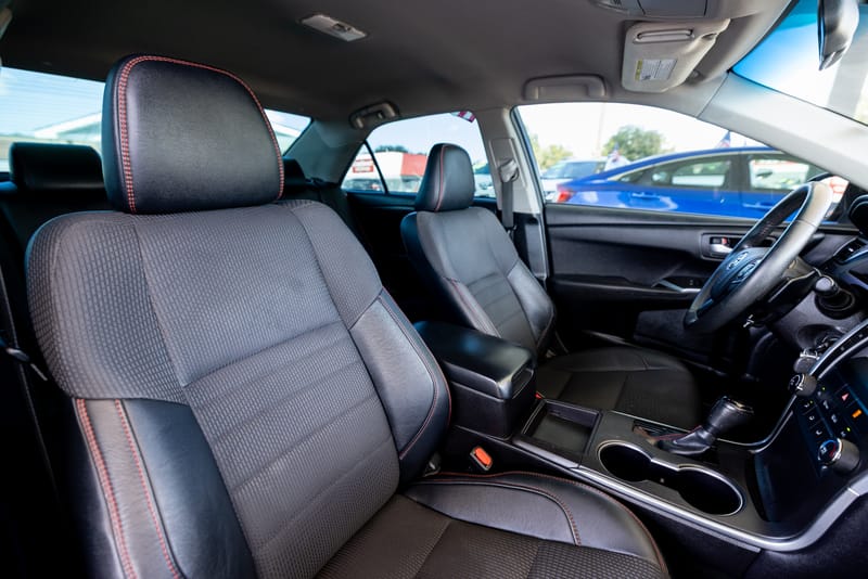2017 TOYOTA CAMRY SE - TOY724188