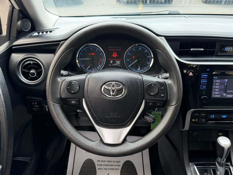 2017 TOYOTA COROLLA LE - TOY724933B