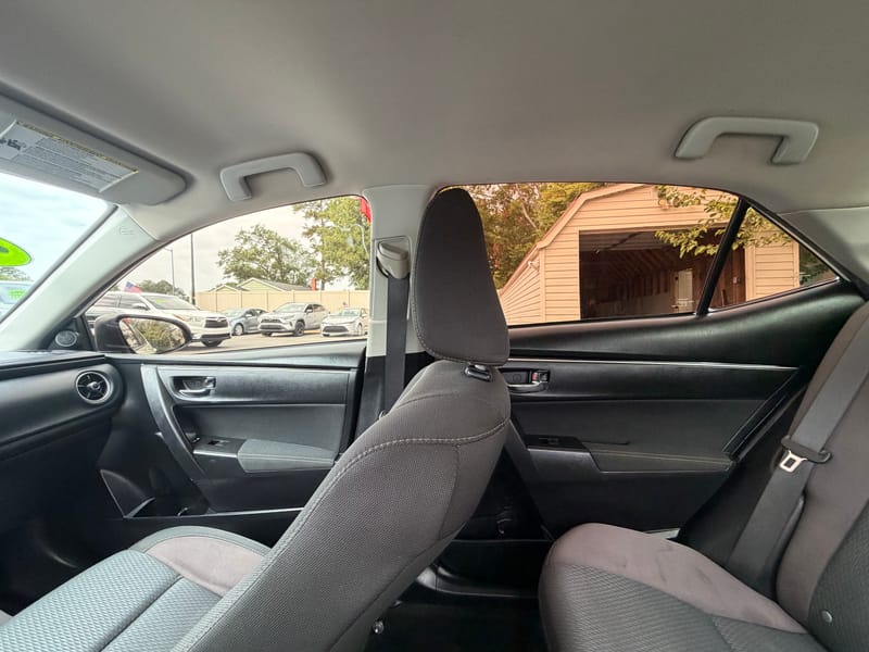 2017 TOYOTA COROLLA LE - TOY724933B