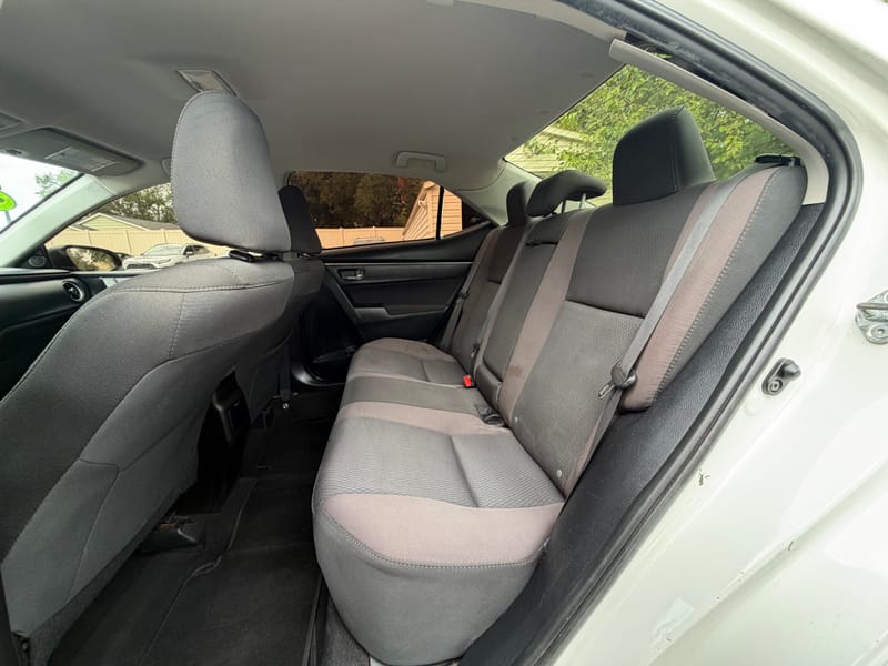 2017 TOYOTA COROLLA LE - TOY724933B