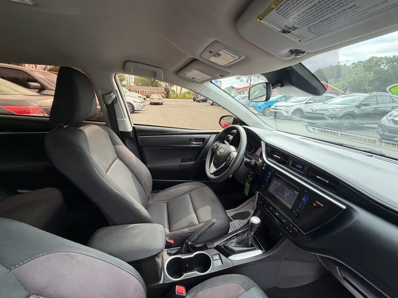 2017 TOYOTA COROLLA LE - TOY724933B