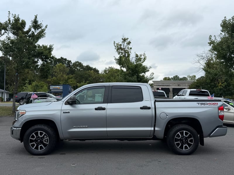 2018 TOYOTA TUNDRA SR5 - TOY742630