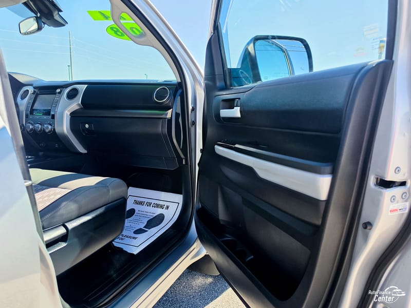2018 TOYOTA TUNDRA SR5 - TOY742630