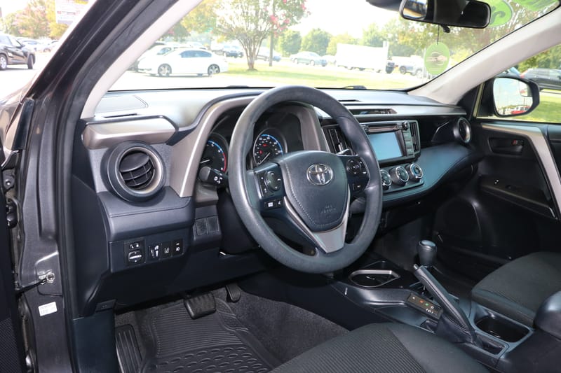 2018 TOYOTA RAV4 LE - TOY749354