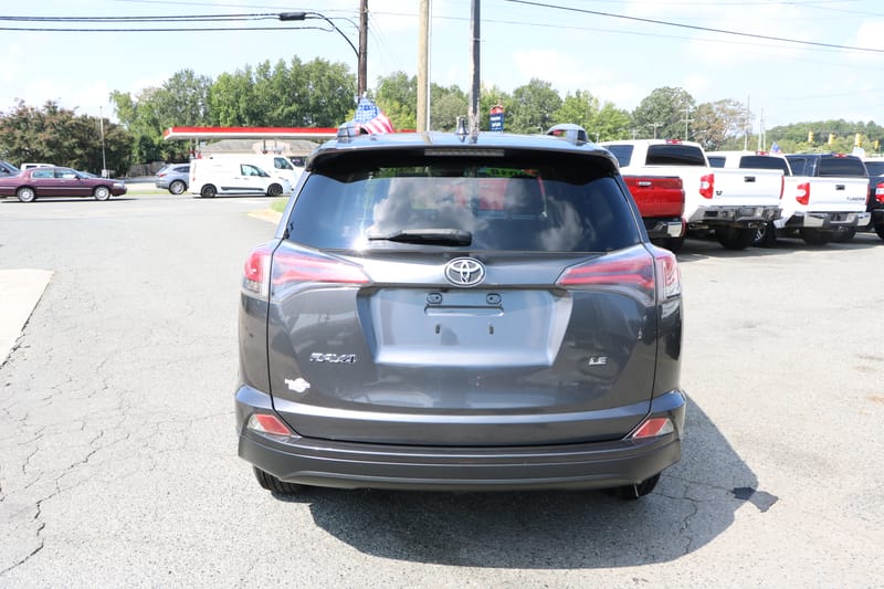 2018 TOYOTA RAV4 LE - TOY749354