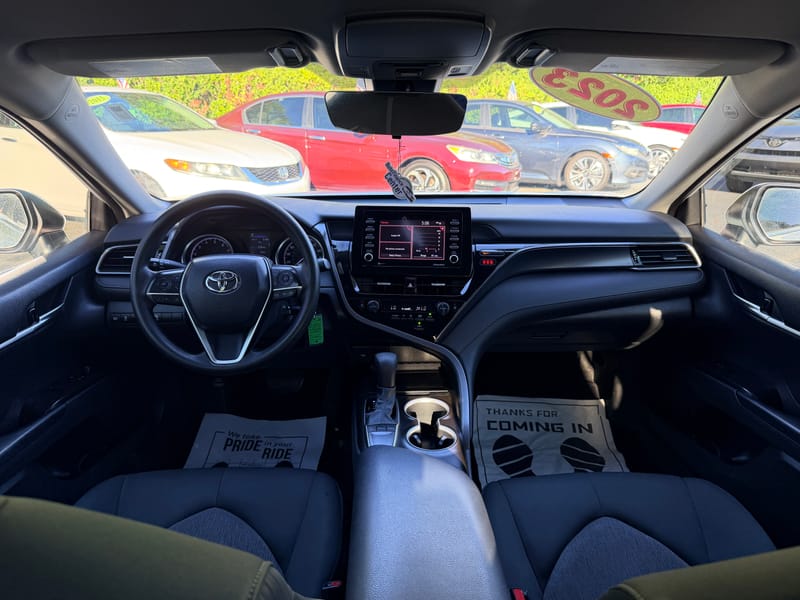 2023 TOYOTA CAMRY LE - TOY752088