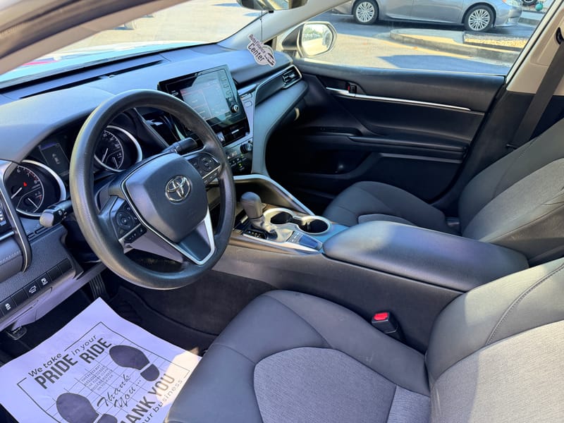 2023 TOYOTA CAMRY LE - TOY752088