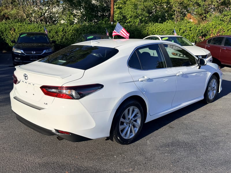 2023 TOYOTA CAMRY LE - TOY752088