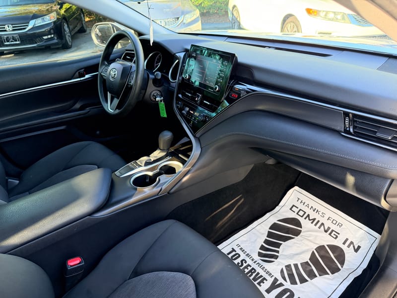 2023 TOYOTA CAMRY LE - TOY752088
