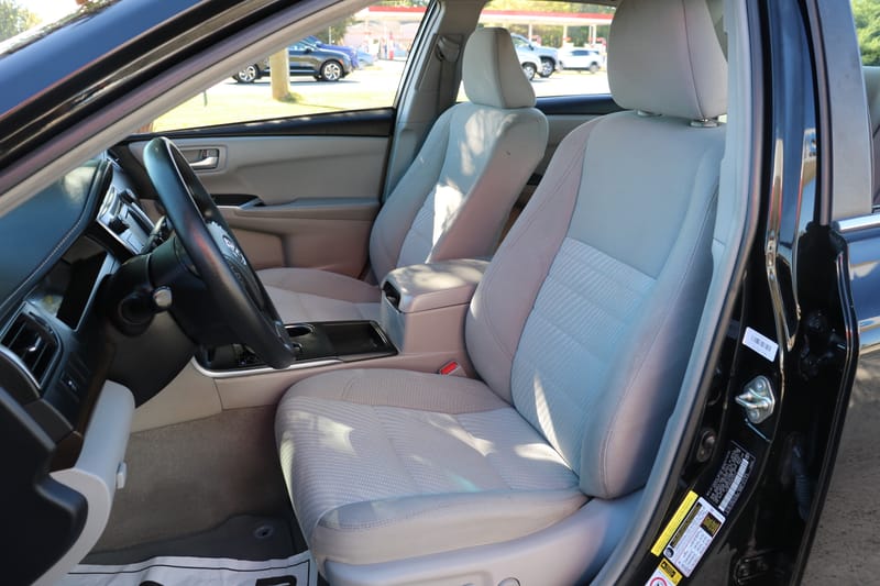 2017 TOYOTA CAMRY LE - TOY753147B