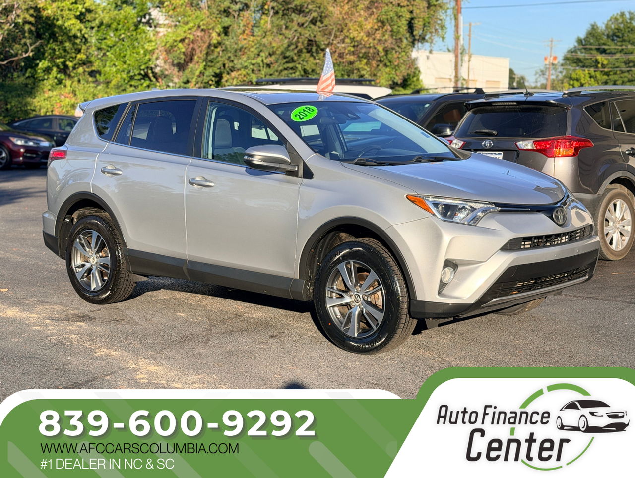 2018 TOYOTA RAV4 XLE - TOY757345 — photo 1 of 14