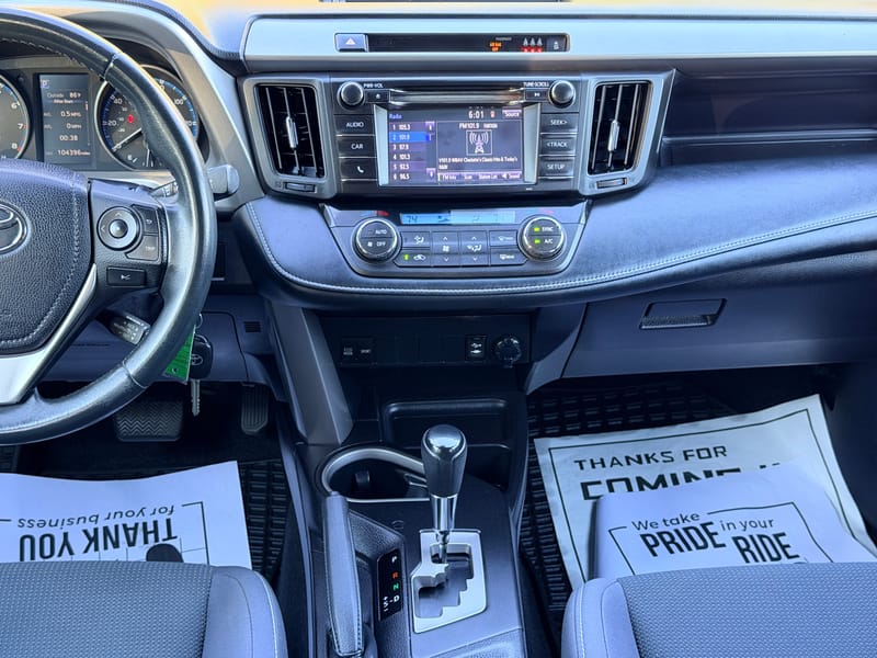 2018 TOYOTA RAV4 XLE - TOY757345