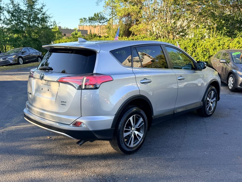 2018 TOYOTA RAV4 XLE - TOY757345