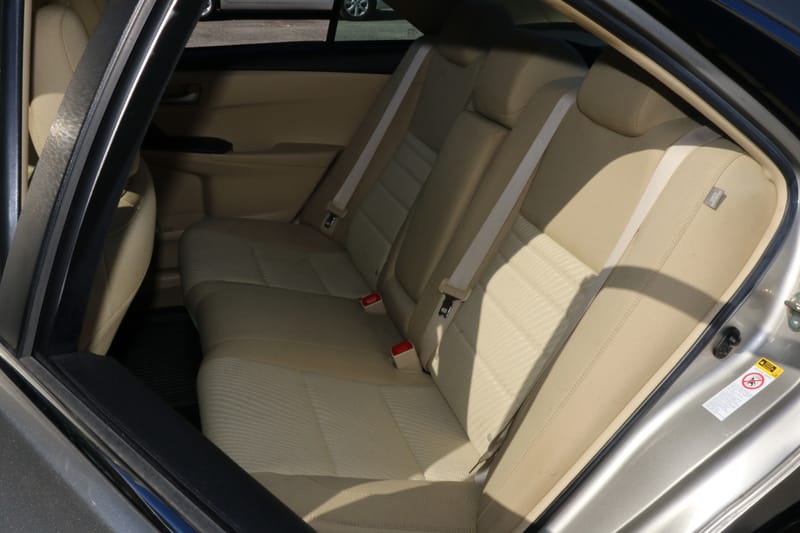 2017 TOYOTA CAMRY LE - TOY759985B