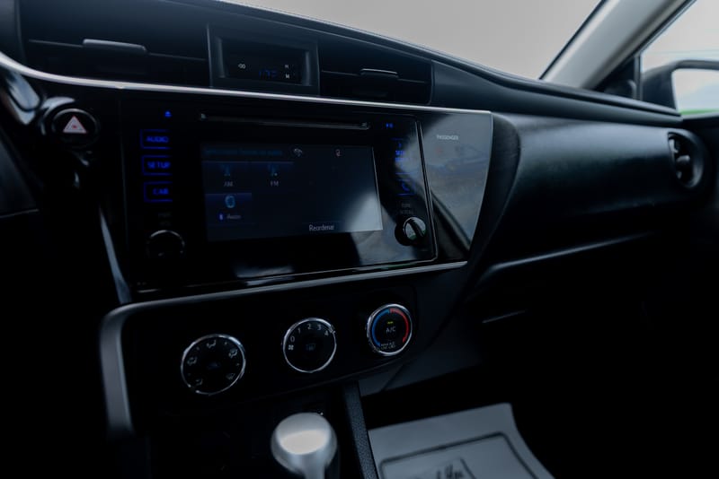 2017 TOYOTA COROLLA L - TOY761538B