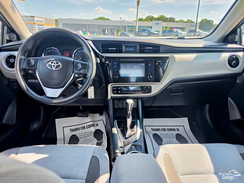 2017 TOYOTA COROLLA LE - TOY770620