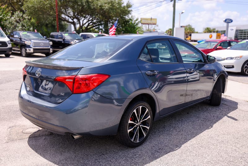 2018 TOYOTA COROLLA SE - TOY795066B