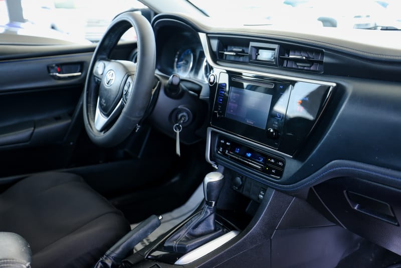 2018 TOYOTA COROLLA SE - TOY795066B