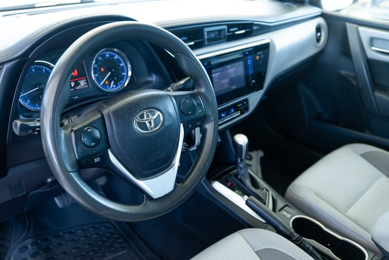 2017 TOYOTA COROLLA LE - TOY828378C