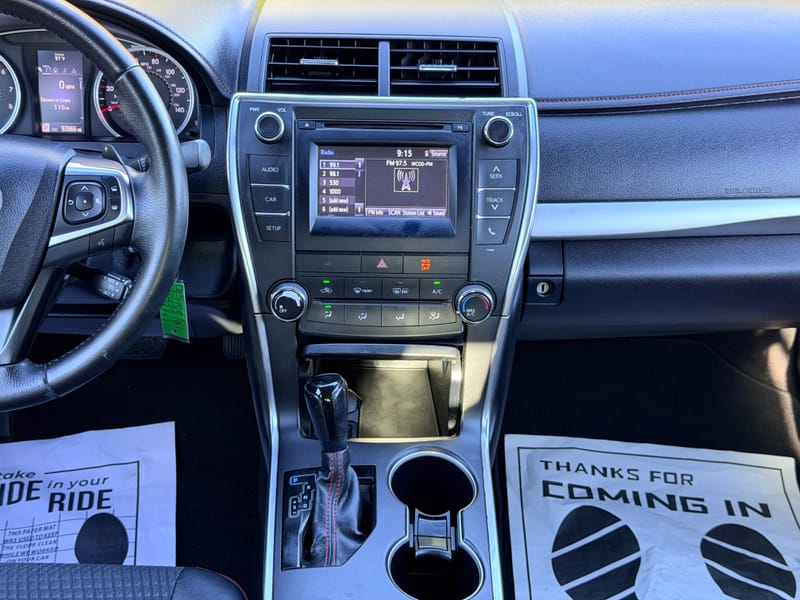 2015 TOYOTA CAMRY SE - TOY880413